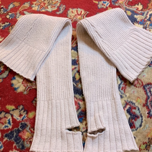 Knitted Leg Warmers - Picture 2 of 3